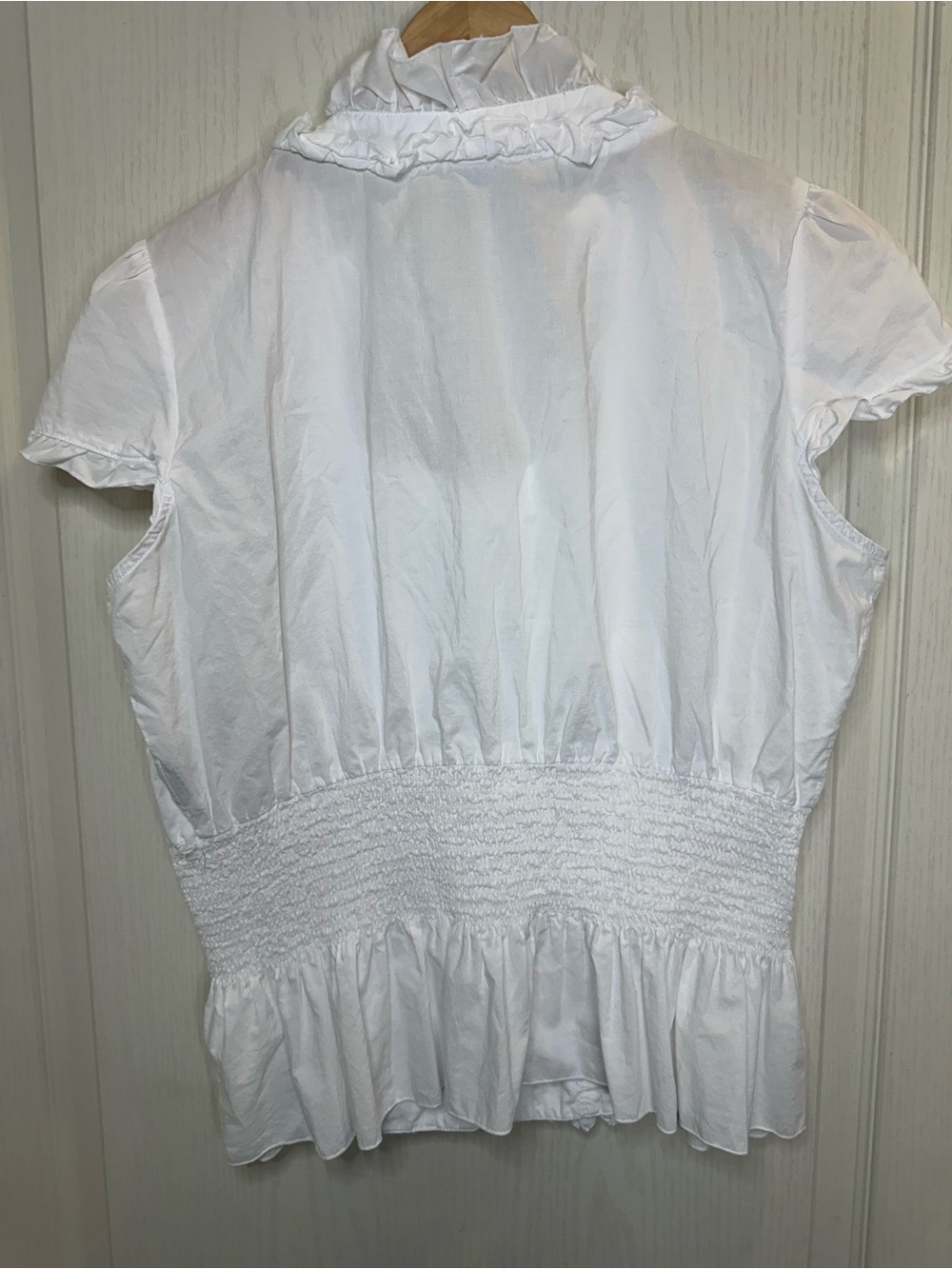 Women's White Ruffled Button-Front Blouse - L - Picture 4 of 11